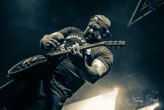 walls-of-jericho-rockfabrik-nuernberg-1-7-2014_0031