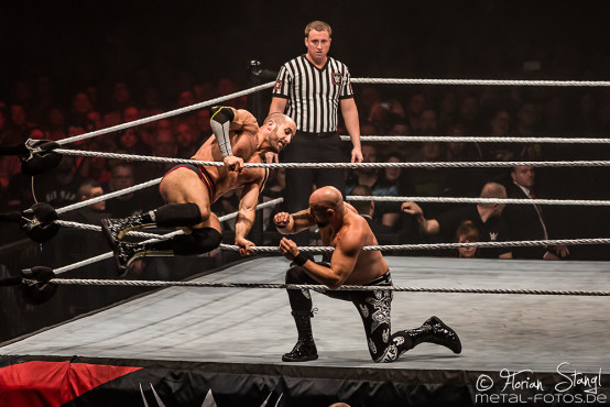 WWE Live Road to WrestleMania 2017