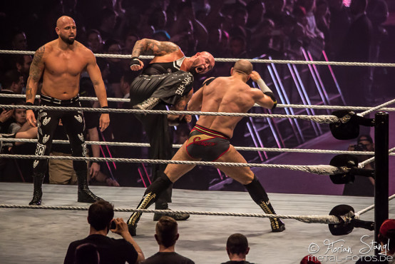 WWE Live Road to WrestleMania 2017