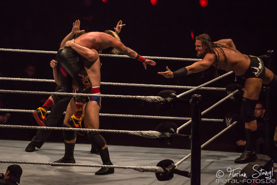 WWE Live Road to WrestleMania 2017