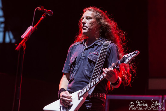 accept-bang-your-head-18-7-2015_0028