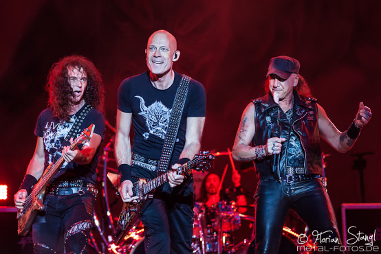 accept-bang-your-head-18-7-2015_0051