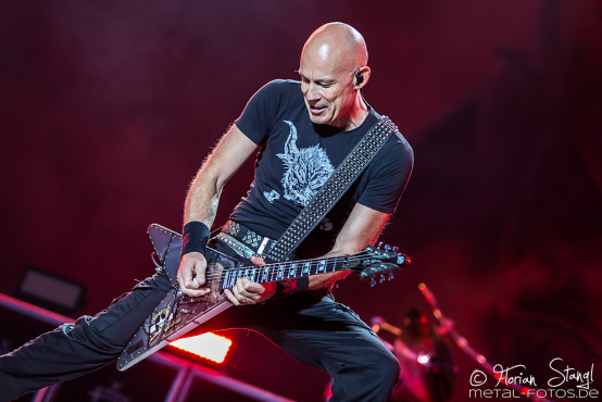 accept-bang-your-head-18-7-2015_0057