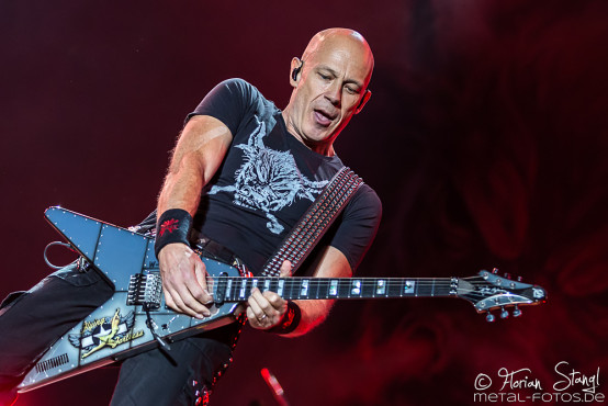accept-bang-your-head-18-7-2015_0059