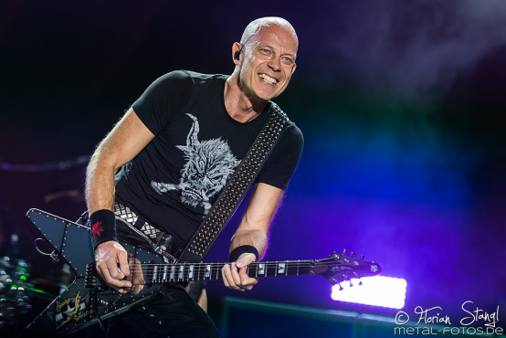 accept-bang-your-head-18-7-2015_0087