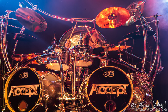 accept-classic-rock-night-8-8-2015_0014