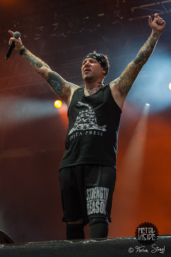 agnostic-front-with-full-force-2013-27-06-2013-32