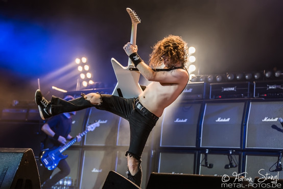 airbourne-rockavaria-30-05-2015_0012