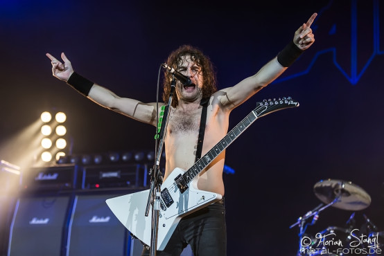 airbourne-rockavaria-30-05-2015_0017
