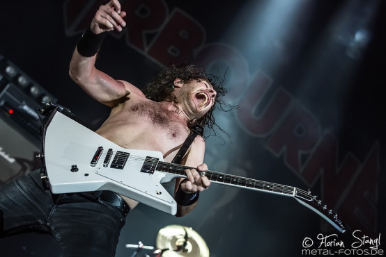 airbourne-rockavaria-30-05-2015_0025