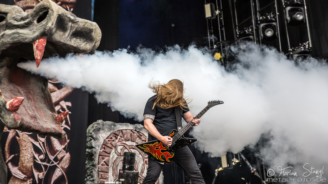 amon-amarth-rock-im-park-2016-04-06-2016_0023