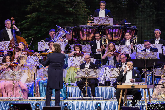 andre-rieu-und-sein-johann-strauss-orchester-arena-nuernberg-28-1-2017_0031