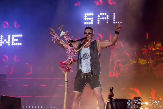 andreas-gabalier-arena-nuernberg-01-10-2015_0026