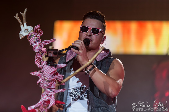 andreas-gabalier-arena-nuernberg-01-10-2015_0030