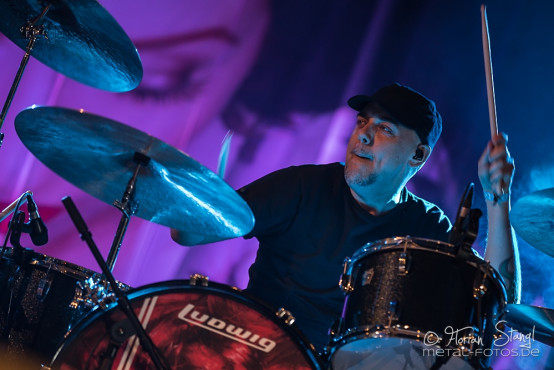 anneke-van-giersbergen-summer-breeze-2014-15-8-2014_0018