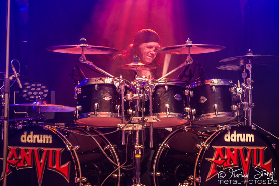 anvil-musichall-geiselwind-23-04-2016_0073