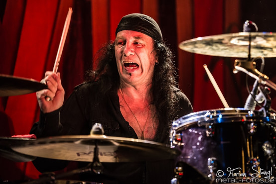 anvil-hirsch-nuernberg-26-11-2014_0002