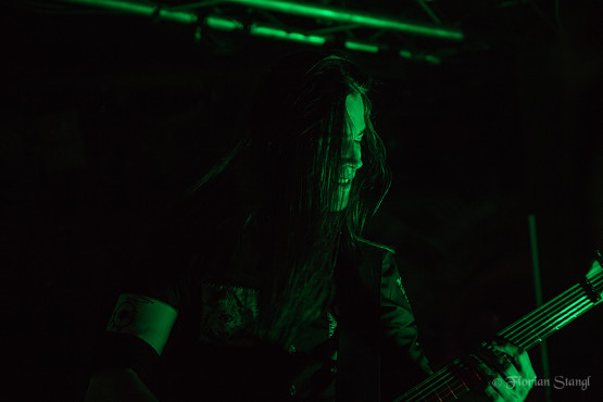 arch-enemy-17-10-2012-rockfabrik-ludwigsburg-43