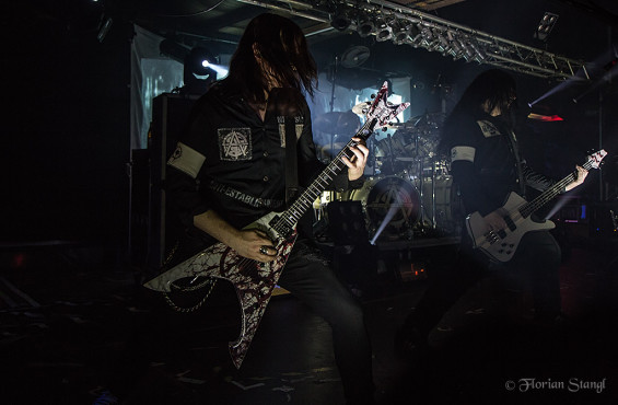 arch-enemy-17-10-2012-rockfabrik-ludwigsburg-6