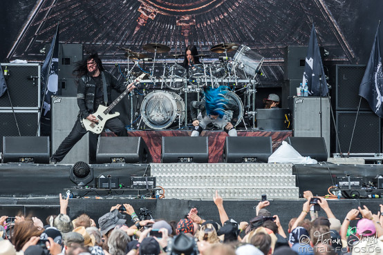 arch-enemy-bang-your-head-17-7-2015_0017