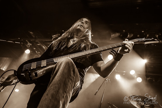 ashes-of-ares-backstage-muenchen-04-10-2013_09