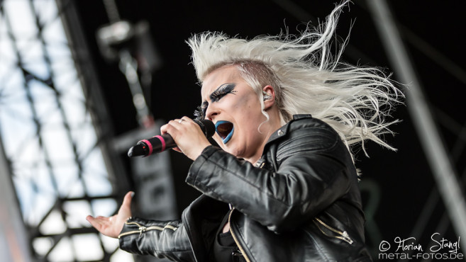 battle-beast-bang-your-head-2016-14-07-2016_0022