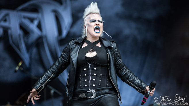 battle-beast-bang-your-head-2016-14-07-2016_0028