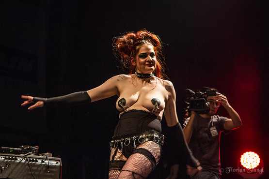 bembers-santa-rock-2012-8-12-2012-bamberg-22