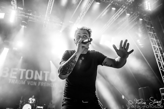 betontod-rockavaria-2016-28-05-2016_0050
