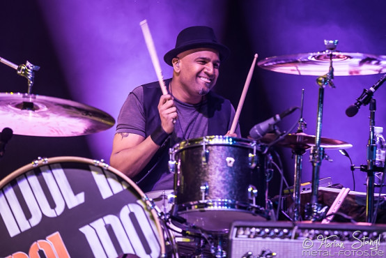 billy-idol-arena-nuernberg-21-11-2014_0057