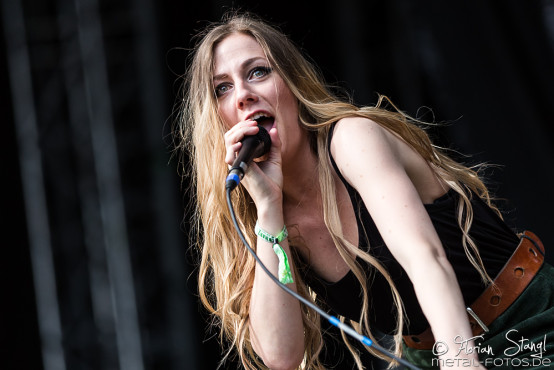 blues-pills-masters-of-rock-11-7-2015_0038