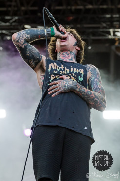 bring-me-the-horizon-wff-2014-6-7-2014_0040