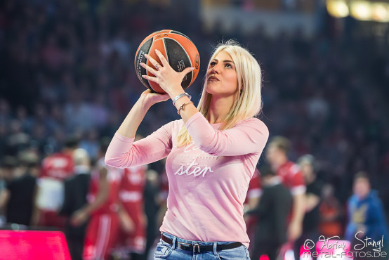 brose-baskets-real-madrid-arena-nuernberg-25-02-2016_0042