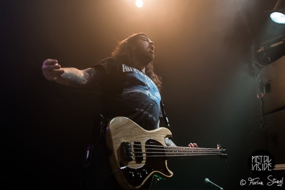 bury-tomorrow-hirsch-nuernberg-25-01-2015_0039