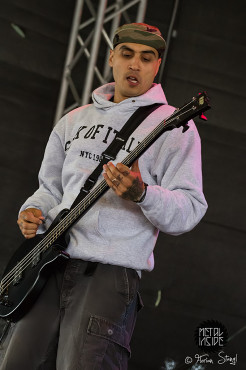bury-your-dead-with-full-force-2013-30-06-2013-45