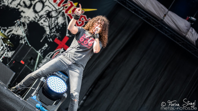 candlemass-bang-your-head-2016-14-07-2016_0039