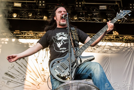 carcass-out-loud-04-06-2015_0043