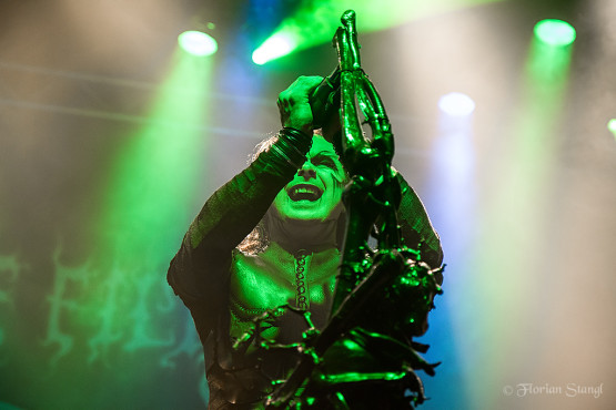 cradle-of-filth-7-12-2012-music-hall-geiselwind-1