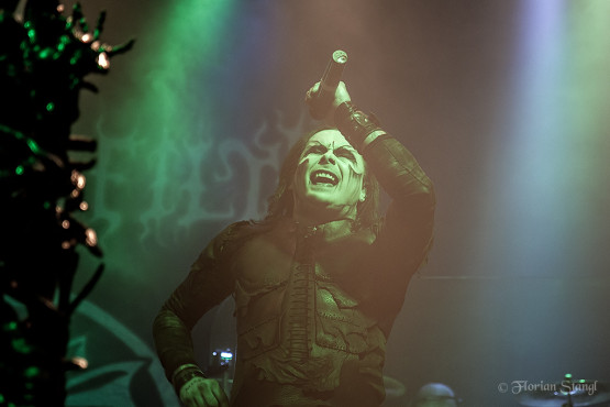 cradle-of-filth-7-12-2012-music-hall-geiselwind-2