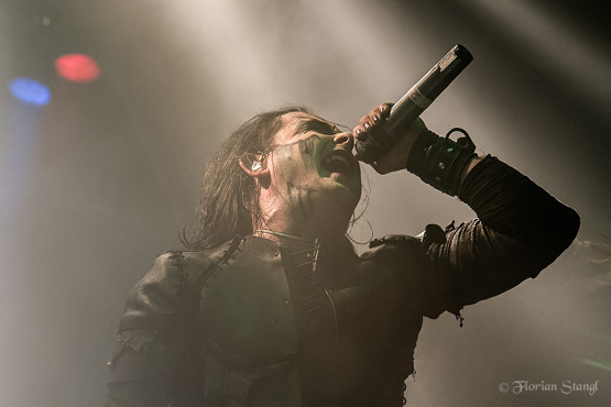 cradle-of-filth-7-12-2012-music-hall-geiselwind-23