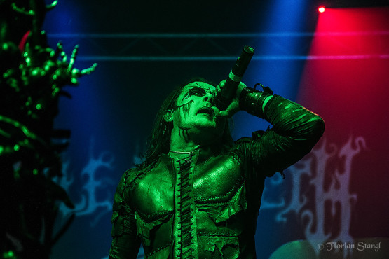 cradle-of-filth-7-12-2012-music-hall-geiselwind-30