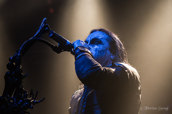 cradle-of-filth-7-12-2012-music-hall-geiselwind-38