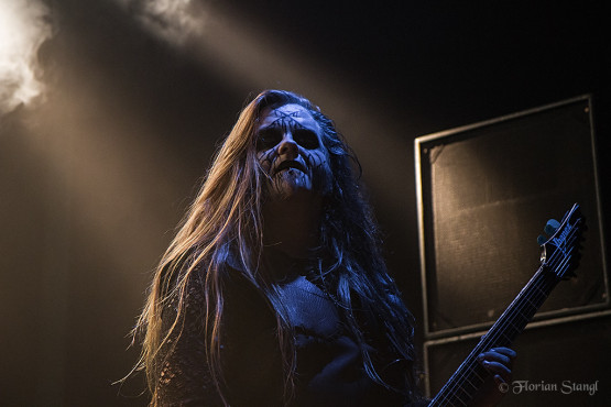 cradle-of-filth-7-12-2012-music-hall-geiselwind-46