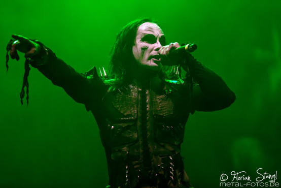 cradle-of-filth-summer-breeze-14-8-2015_0005