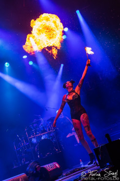 cradle-of-filth-summer-breeze-14-8-2015_0018