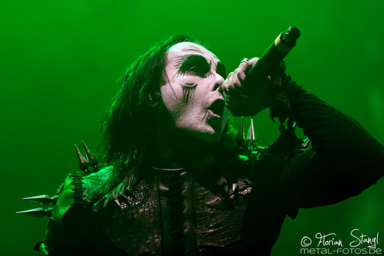 cradle-of-filth-summer-breeze-14-8-2015_0025