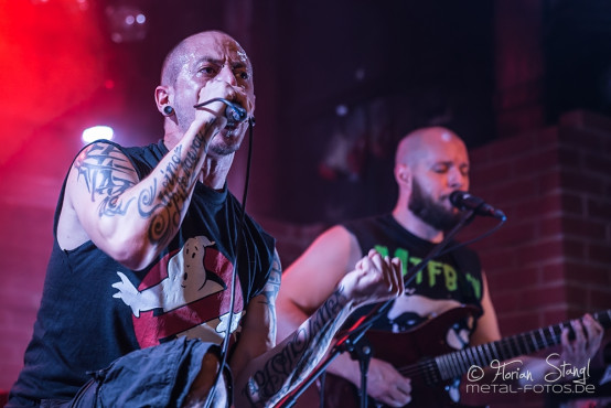 defy-the-laws-of-traditions-rockfabrik-nuernberg-9-10-2014_0016