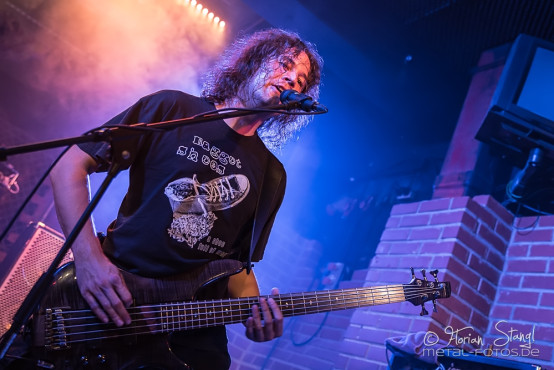 defy-the-laws-of-traditions-rockfabrik-nuernberg-9-10-2014_0027