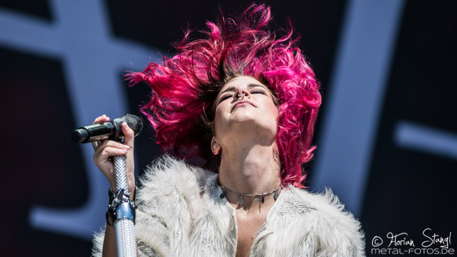 delain-bang-your-head-2016-16-07-2016_0001