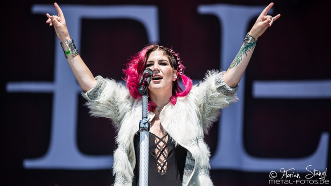 delain-bang-your-head-2016-16-07-2016_0037